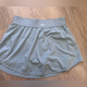 Alo Match Point Skirt in Celestial Blue size Small